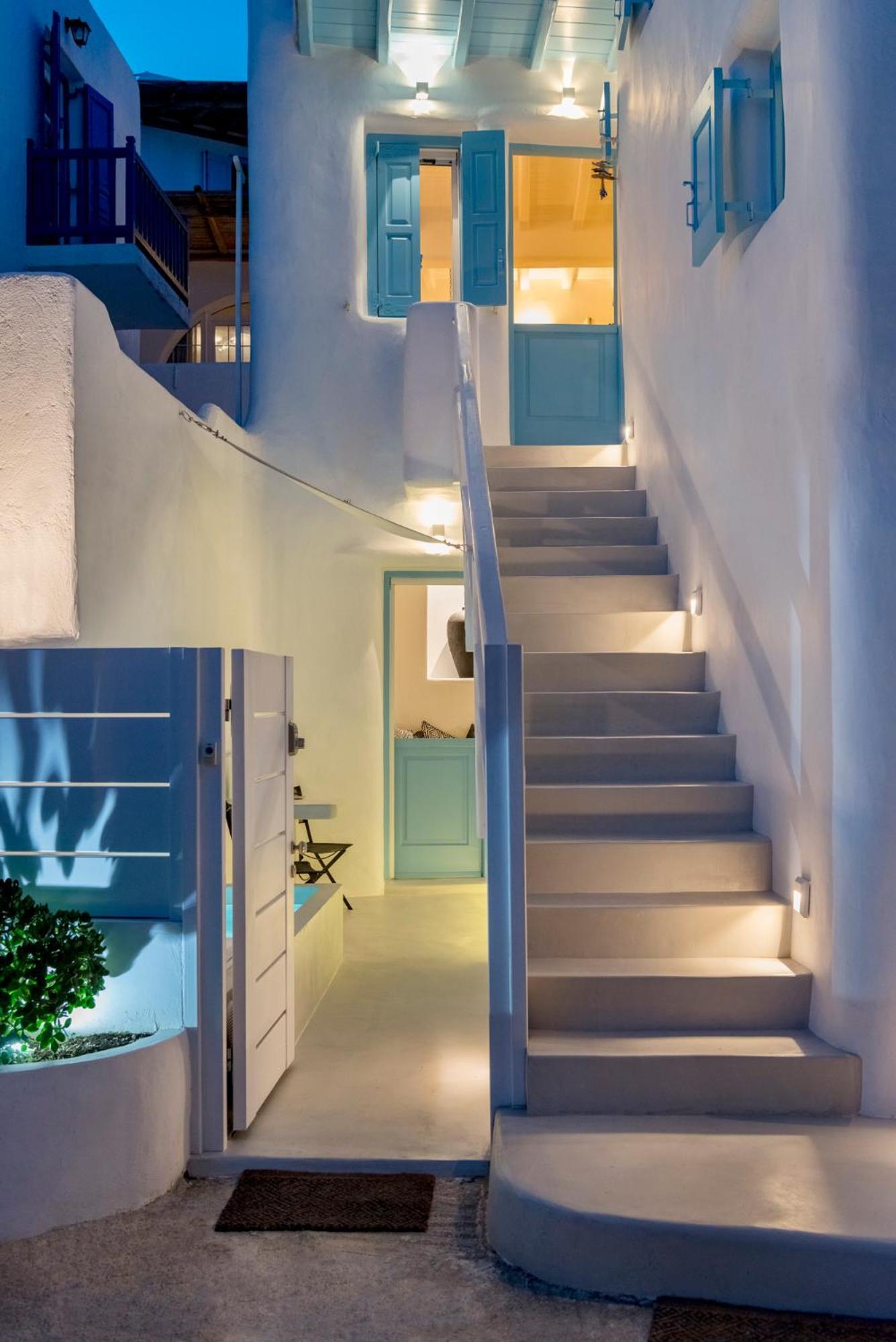 Mykonian Mews Luxury *