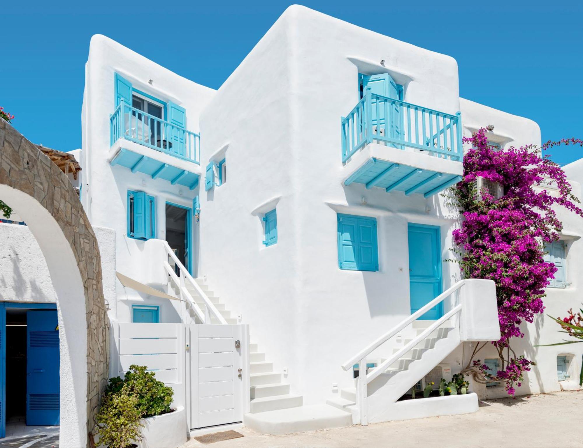 Mykonian Mews Luxury Villa *