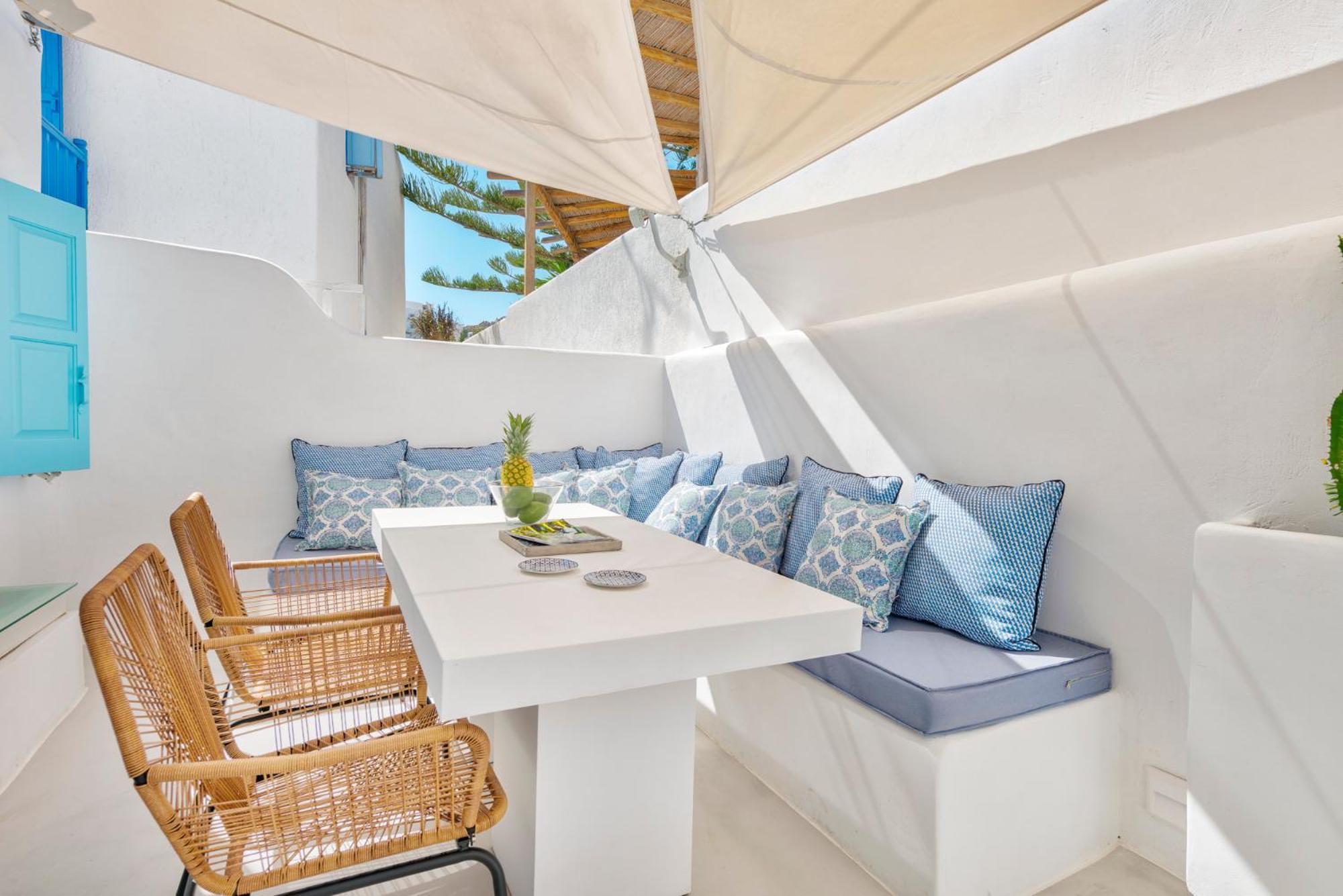 Mykonian Mews Luxury * Psarrou